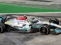 IM电竞官方入口-梅赛德斯绝杀索伯车队，汉密尔顿惊艳四座的简单介绍