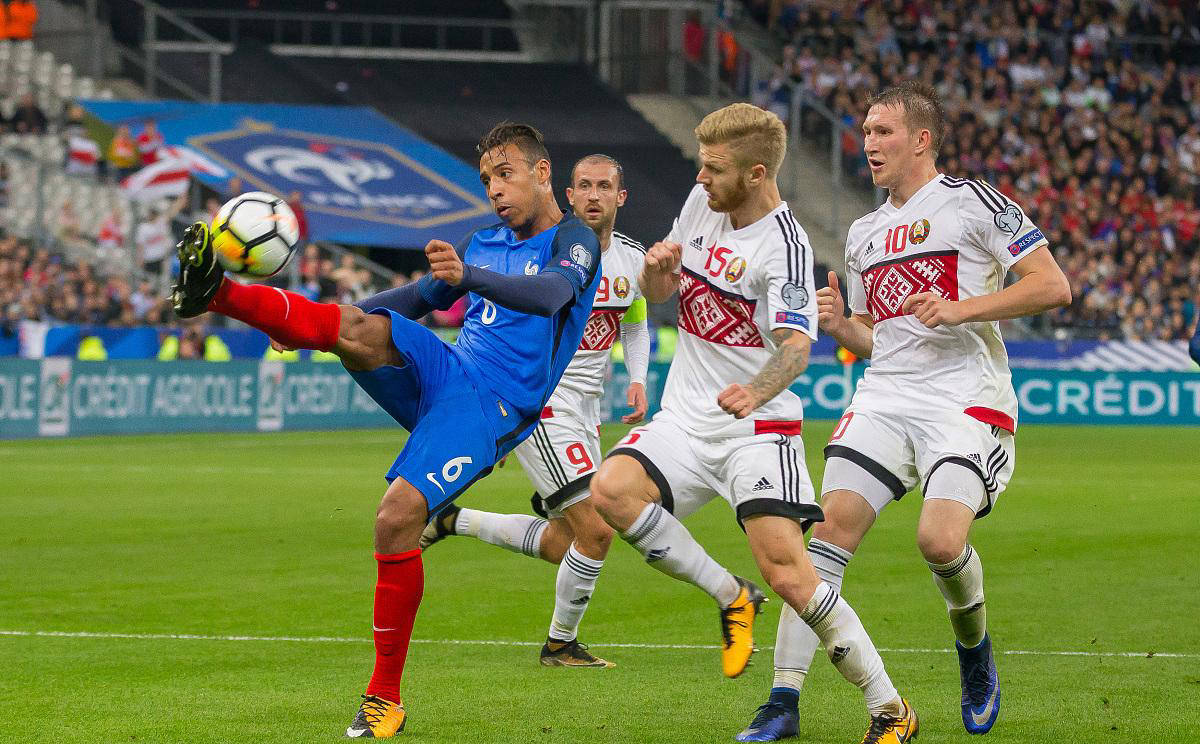 包含里昂客场战平阿尔克马尔,保持不败纪录的词条 包含里昂客场战平阿尔克马尔,保持不败纪录的词条