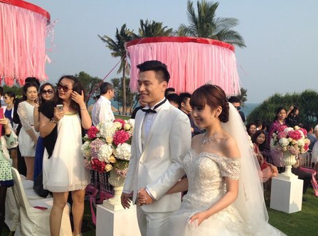 关于情感风暴!亚洲足球主教练群体激烈角逐!的信息 关于情感风暴!亚洲足球主教练群体激烈角逐!的信息