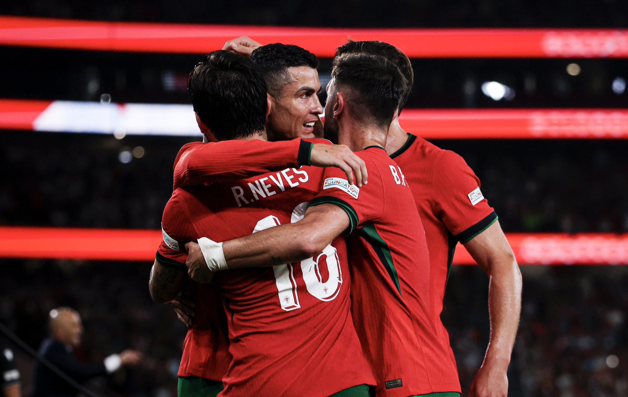 法国队大胜对手，赢得连胜增添信心的简单介绍