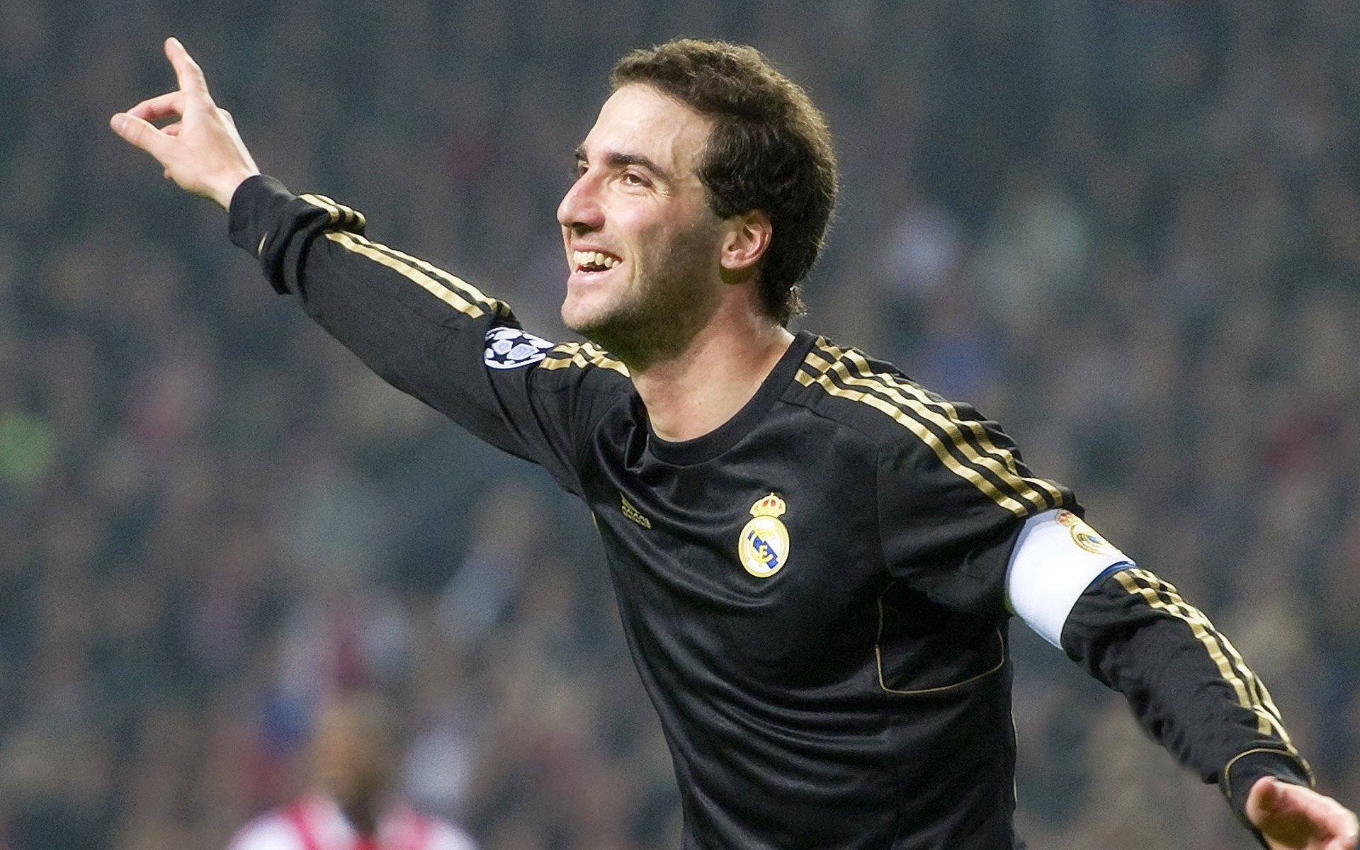 利拉德关键节点连续得分，公牛强势晋级骑士，诠释季后赛的唯一性