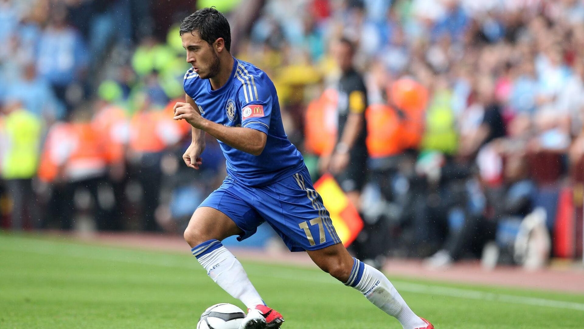 国王提前终结悬念，广东队霍勒迪持续制造杀伤